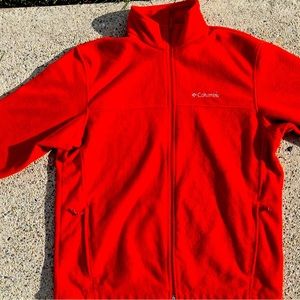 Columbia men’s zip up sweater